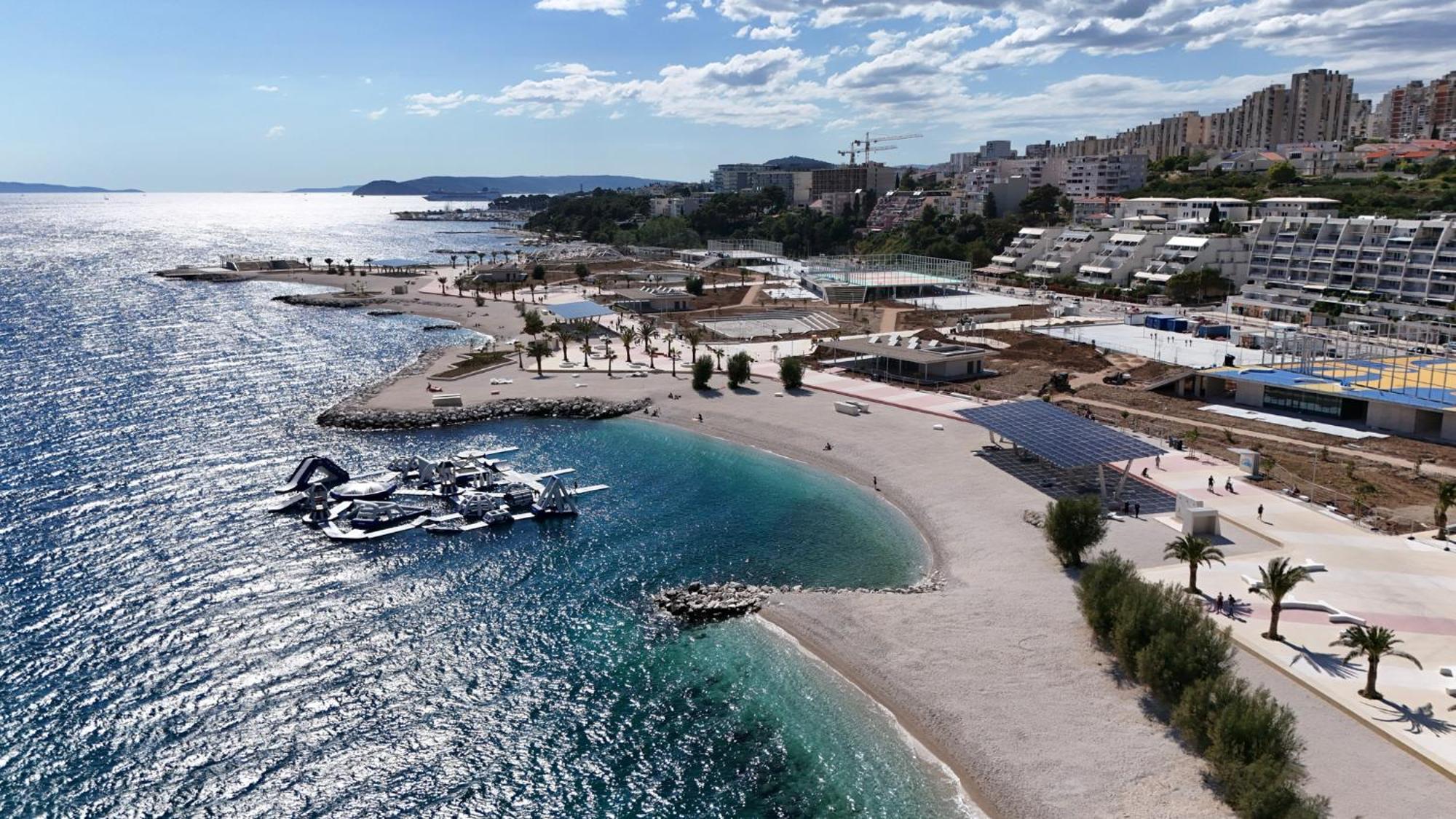 Trstenik With Private Parking Space *
